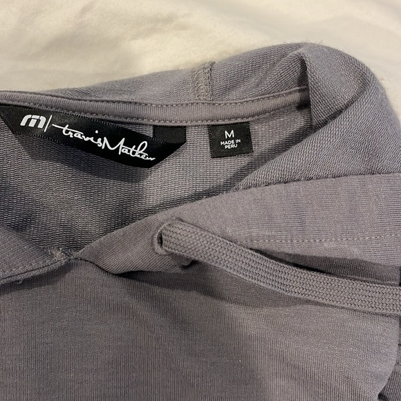 Travis Mathew - Fast Striker hoodie. - Picture 3 of 4